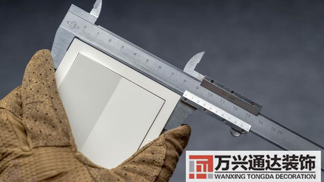 裝修開關裝修開關插座布局圖